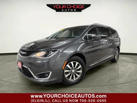 Gray 2020 Chrysler Pacifica Touring L Plus for sale in Elgin, IL