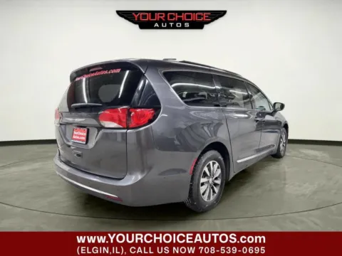 More photos of 2020 Chrysler Pacifica Touring L Plus at Your Choice Autos - Elgin, IL