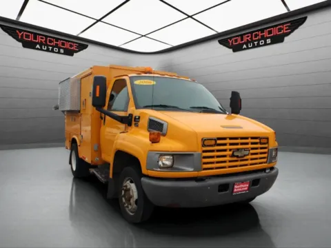 Another view of 2006 Chevrolet CC4500 4X2 2dr Regular Cab 128 224 in. WB for sale in Elgin, IL at Your Choice Autos - Elgin