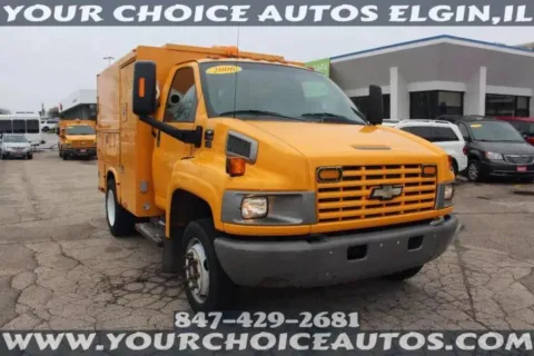 Another view of 2006 Chevrolet CC4500 4X2 2dr Regular Cab 128 224 in. WB for sale in Elgin, IL at Your Choice Autos - Elgin