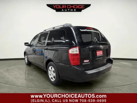 Another view of 2006 Kia Sedona LX 4dr Mini Van for sale in Elgin, IL at Your Choice Autos - Elgin