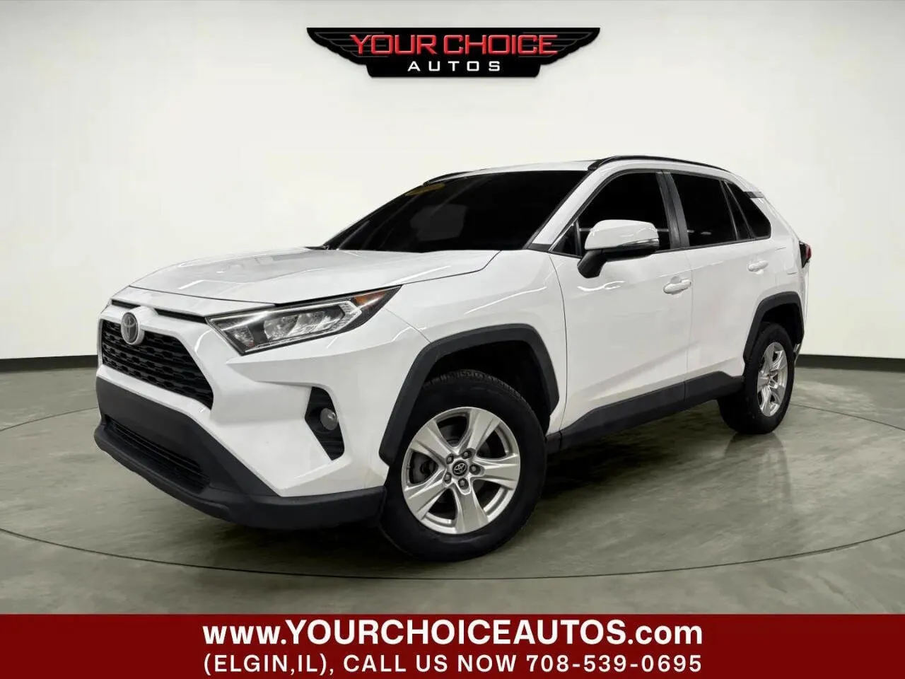 White 2019 Toyota RAV4 XLE for sale in Elgin, IL