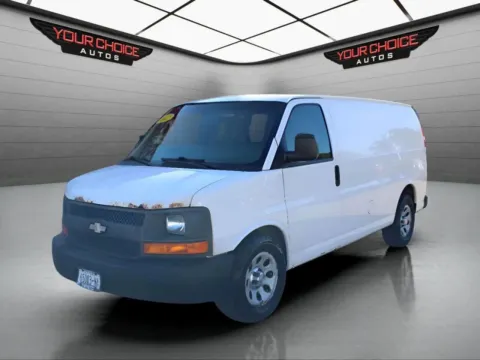 White 2012 Chevrolet Express Cargo Van 1500 AWD 3dr Cargo Van for sale in Elgin, IL