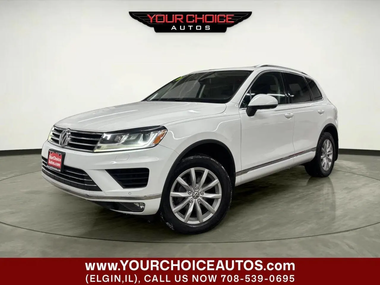 White 2016 Volkswagen Touareg VR6 Lux AWD 4dr SUV for sale in Elgin, IL