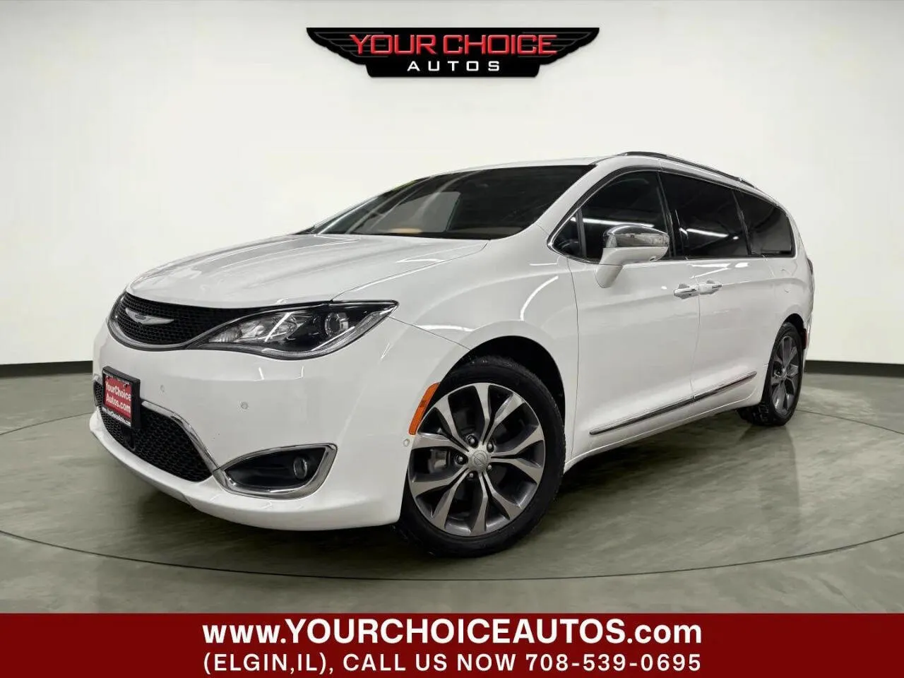 White 2017 Chrysler Pacifica Limited for sale in Elgin, IL