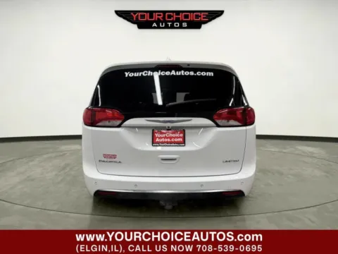 More photos of 2017 Chrysler Pacifica Limited at Your Choice Autos - Elgin, IL