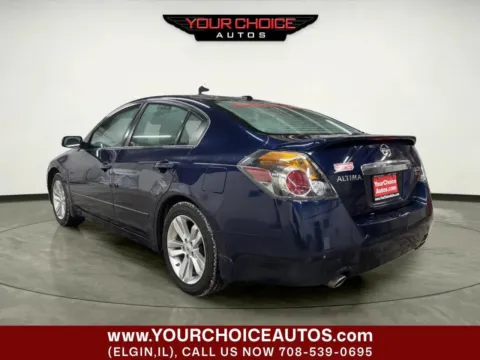 Another view of 2011 Nissan Altima 3.5 SR for sale in Elgin, IL at Your Choice Autos - Elgin