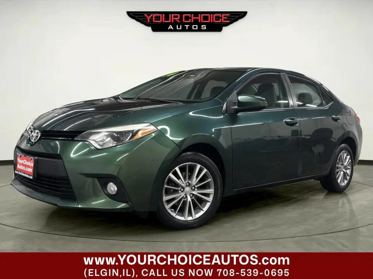 Green 2014 Toyota Corolla LE Plus 4dr Sedan for sale in Elgin, IL