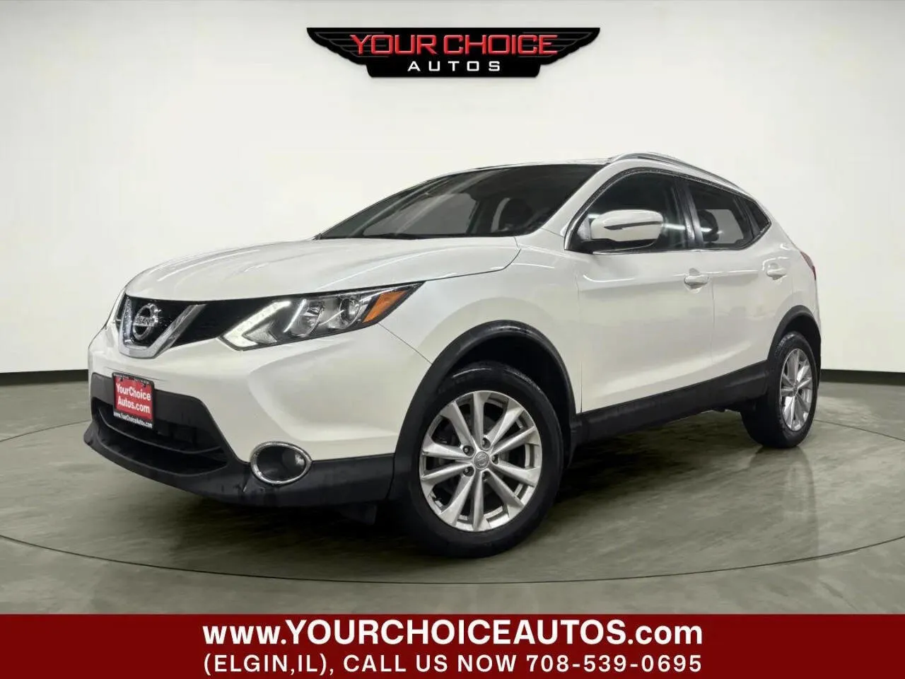 White 2017 Nissan Rogue Sport SV for sale in Elgin, IL
