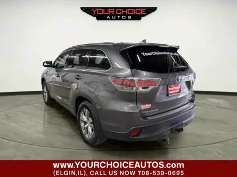 Another view of 2015 Toyota Highlander XLE for sale in Elgin, IL at Your Choice Autos - Elgin