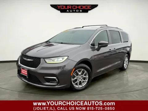 Gray 2021 Chrysler Pacifica Touring for sale in Elgin, IL