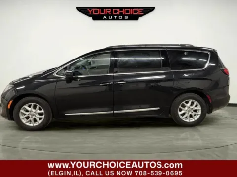 Photos of 2020 Chrysler Pacifica Touring L for sale in Elgin, IL at Your Choice Autos - Elgin
