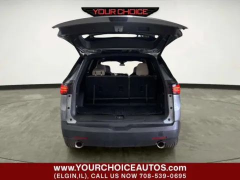 More photos of 2023 Chevrolet Traverse LT Cloth at Your Choice Autos - Elgin, IL
