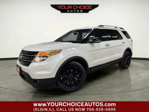 White 2015 Ford Explorer XLT for sale in Elgin, IL