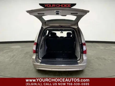 More photos of 2014 Chrysler Town & Country Touring-L 30th Anniversary at Your Choice Autos - Elgin, IL