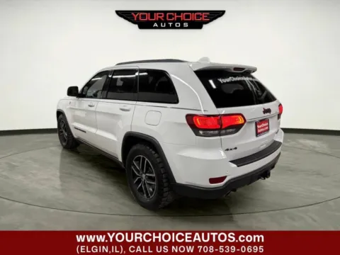 Another view of 2018 Jeep Grand Cherokee Trailhawk for sale in Elgin, IL at Your Choice Autos - Elgin
