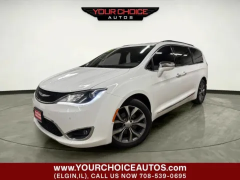 White 2017 Chrysler Pacifica Limited for sale in Elgin, IL
