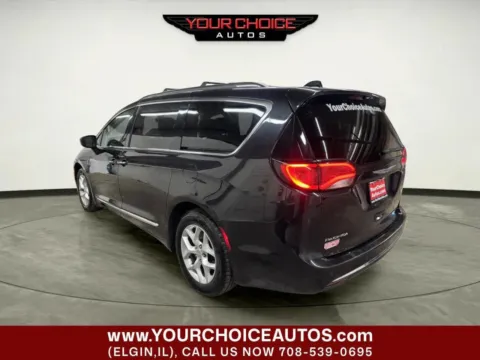 Another view of 2018 Chrysler Pacifica Touring L for sale in Elgin, IL at Your Choice Autos - Elgin
