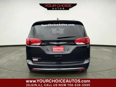 More photos of 2018 Chrysler Pacifica Touring L at Your Choice Autos - Elgin, IL