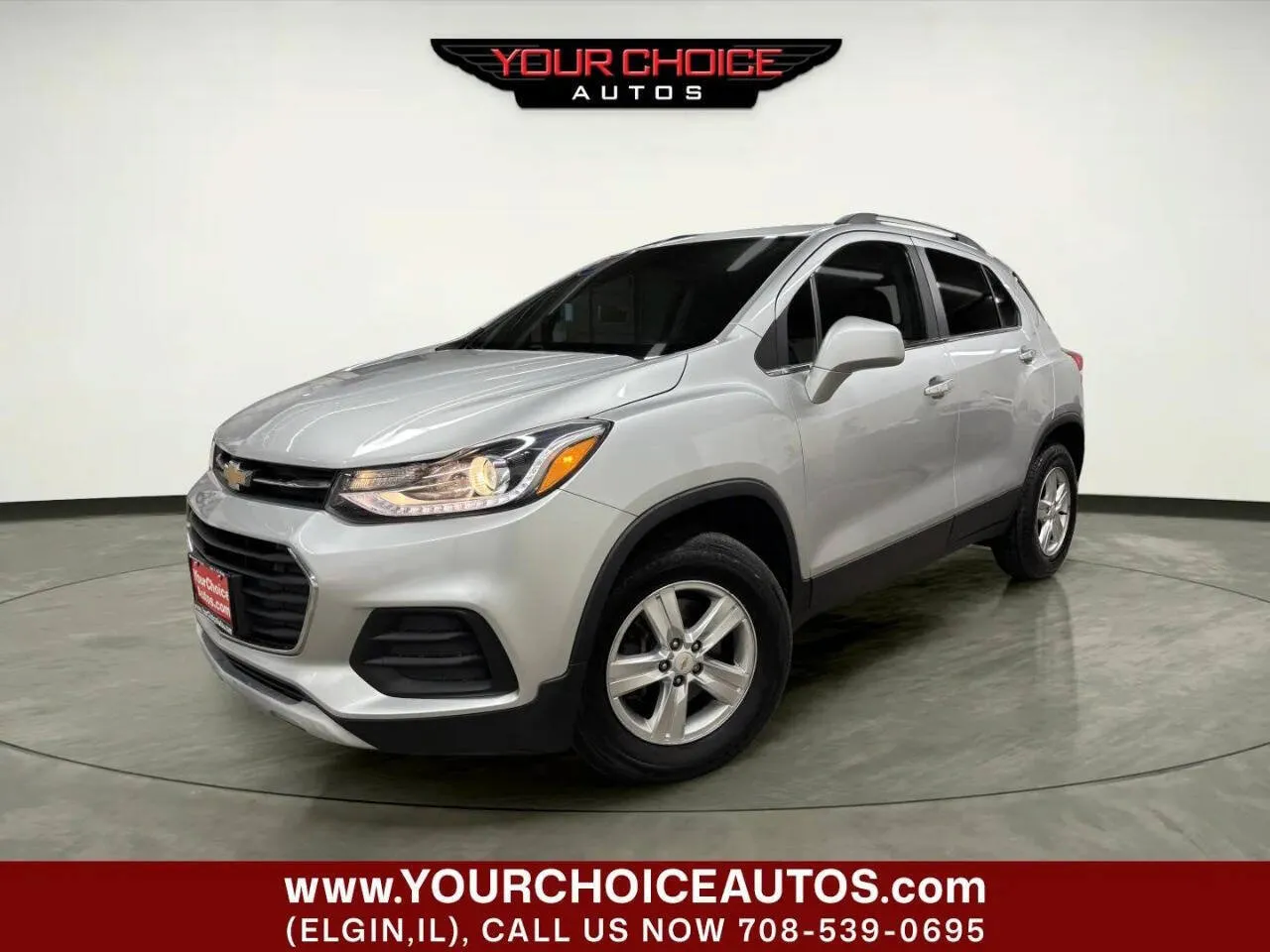 Silver 2017 Chevrolet Trax LT for sale in Elgin, IL