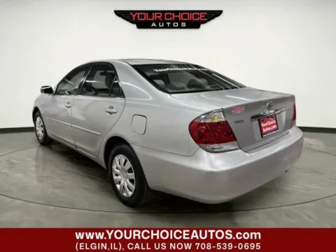 Another view of 2006 Toyota Camry LE 4dr Sedan w/Automatic for sale in Elgin, IL at Your Choice Autos - Elgin