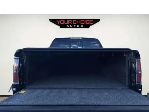 More photos of 2011 Ford F-150 SVT Raptor at Your Choice Autos - Elgin, IL