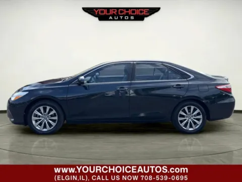 Photos of 2017 Toyota Camry XLE 4dr Sedan for sale in Elgin, IL at Your Choice Autos - Elgin