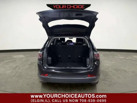 More photos of 2022 Jeep Compass Latitude at Your Choice Autos - Elgin, IL