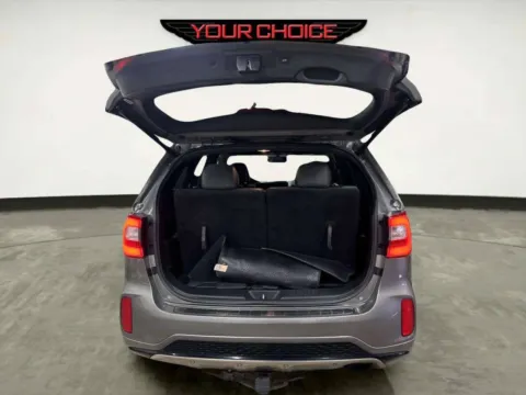 More photos of 2015 Kia Sorento SX Limited at Your Choice Autos - Elgin, IL