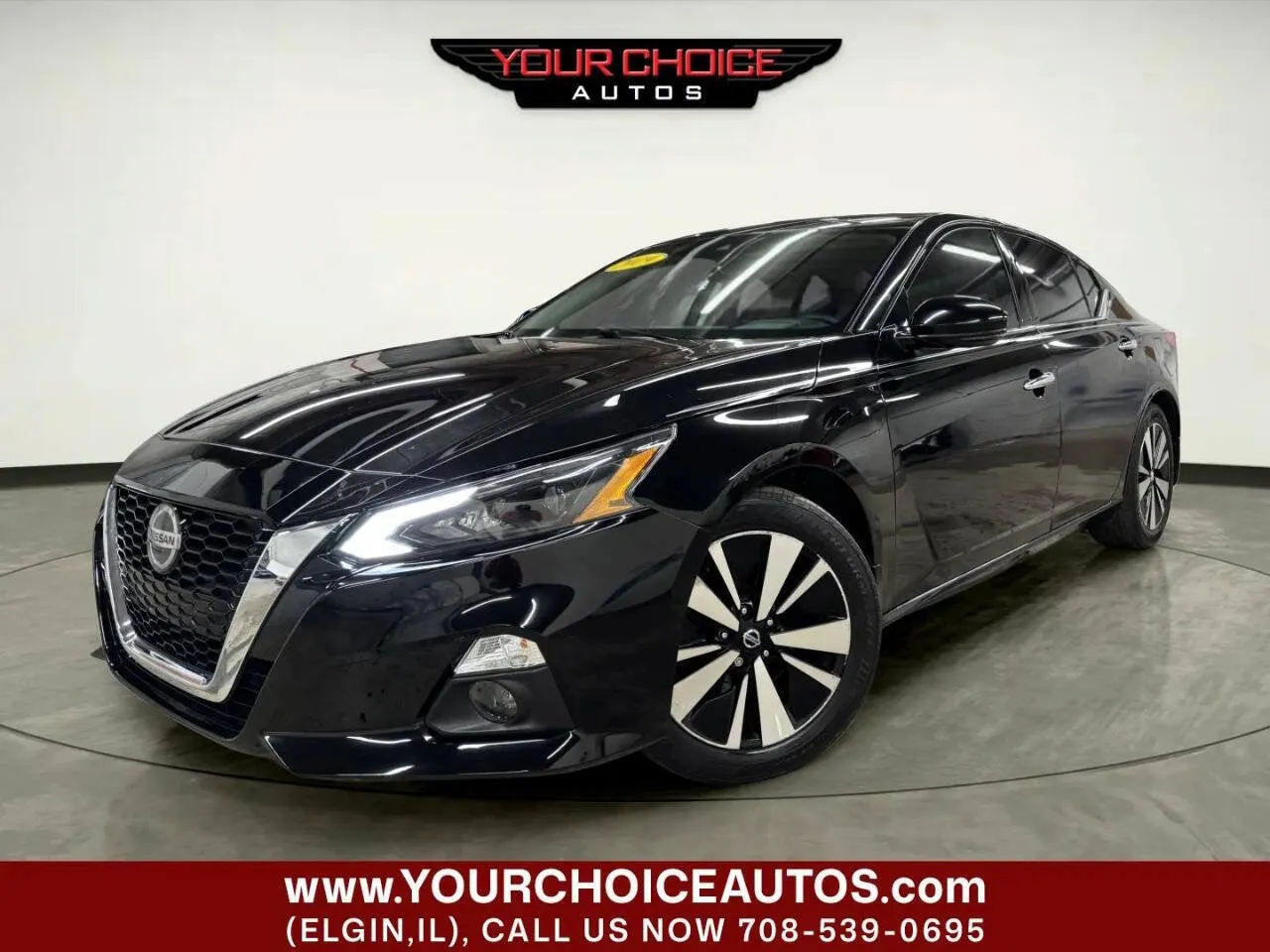 Black 2019 Nissan Altima 2.5 SV for sale in Elgin, IL
