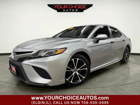 Silver 2019 Toyota Camry SE 4dr Sedan for sale in Elgin, IL