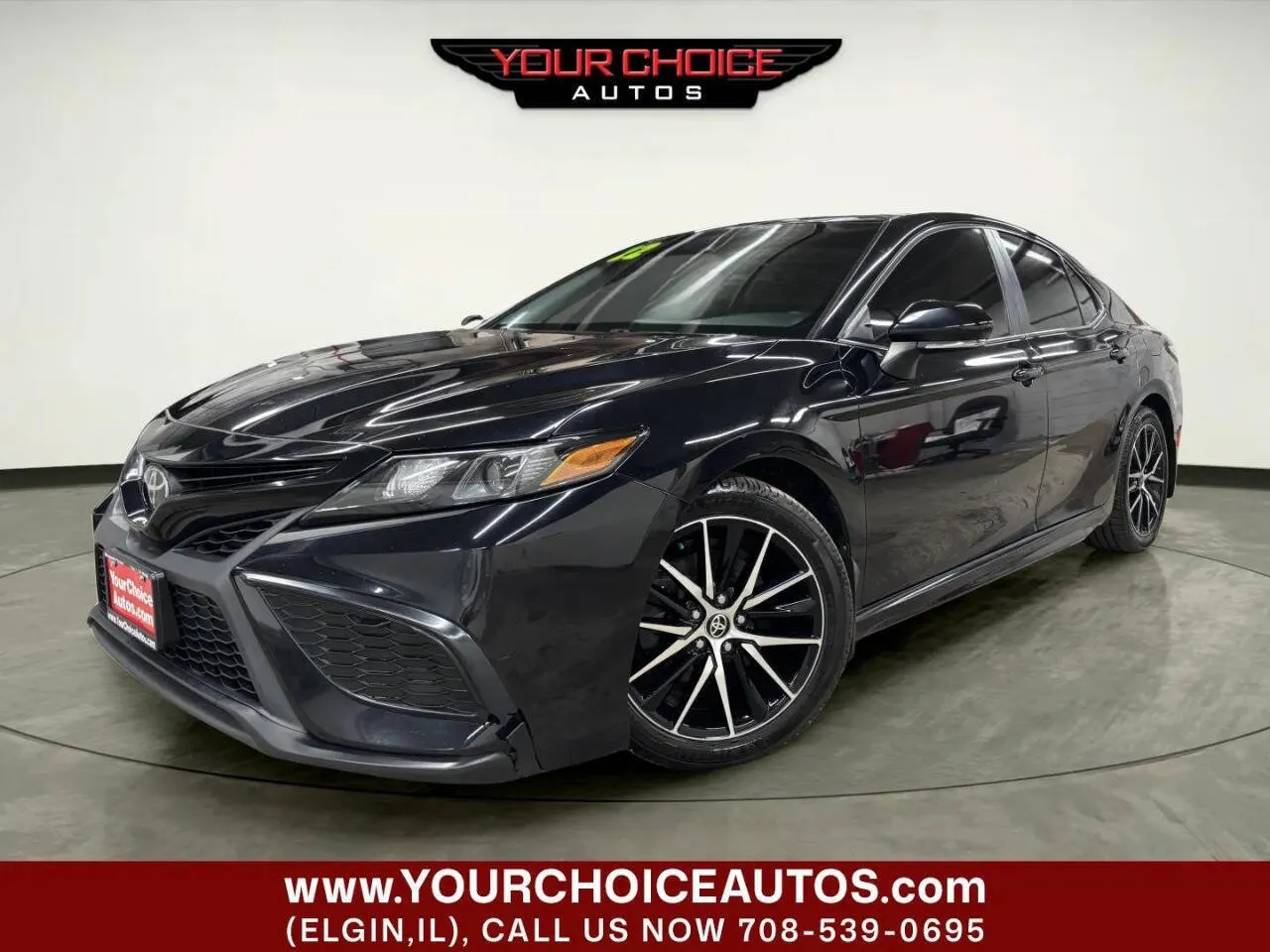 Black 2022 Toyota Camry SE AWD 4dr Sedan for sale in Elgin, IL