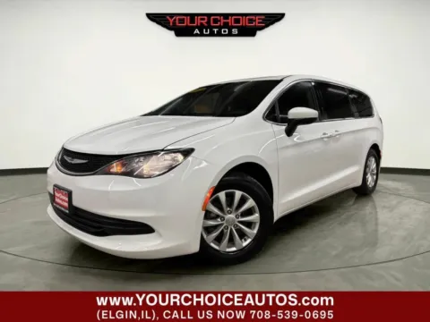 White 2019 Chrysler Pacifica LX for sale in Elgin, IL