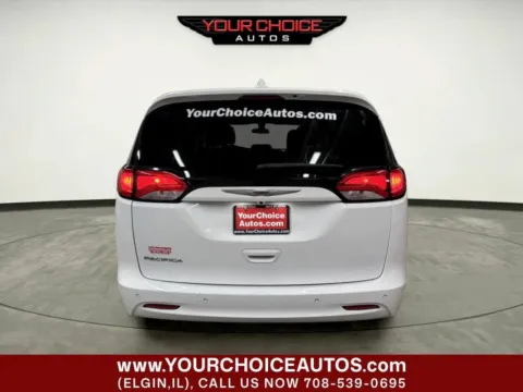 More photos of 2019 Chrysler Pacifica LX at Your Choice Autos - Elgin, IL