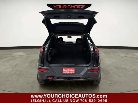 More photos of 2017 Jeep Cherokee Trailhawk L Plus at Your Choice Autos - Elgin, IL