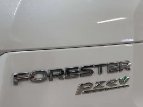 More photos of 2017 Subaru Forester 2.5i AWD 4dr Wagon CVT at Your Choice Autos - Elgin, IL