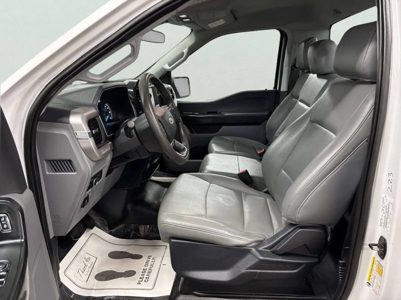 2022 Ford F-150 XL - Photo 13