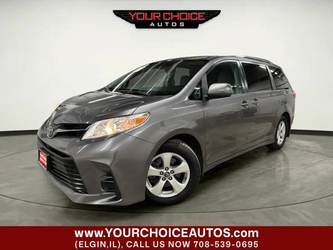 Gray 2019 Toyota Sienna LE 8 Passenger 4dr Mini Van for sale in Elgin, IL