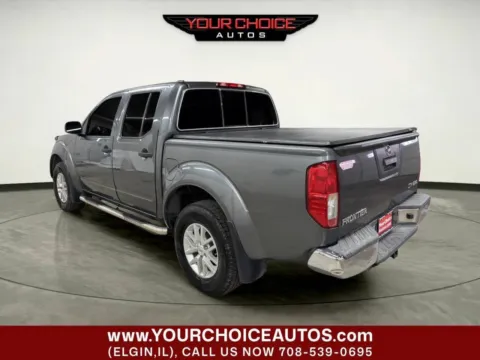 Another view of 2016 Nissan Frontier SV 4x4 4dr Crew Cab 5 ft. SB Pickup 5A for sale in Elgin, IL at Your Choice Autos - Elgin