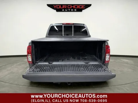 More photos of 2016 Nissan Frontier SV 4x4 4dr Crew Cab 5 ft. SB Pickup 5A at Your Choice Autos - Elgin, IL