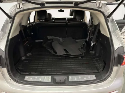 More photos of 2013 INFINITI JX35 Base AWD 4dr SUV at Your Choice Autos - Elgin, IL