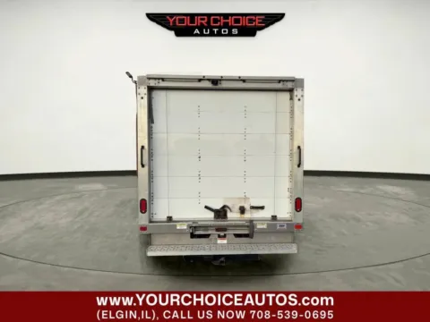 More photos of 2019 Ford Transit Chassis 350 HD 2dr Commercial/Cutaway/Chassis 155.7 in. WB at Your Choice Autos - Elgin, IL