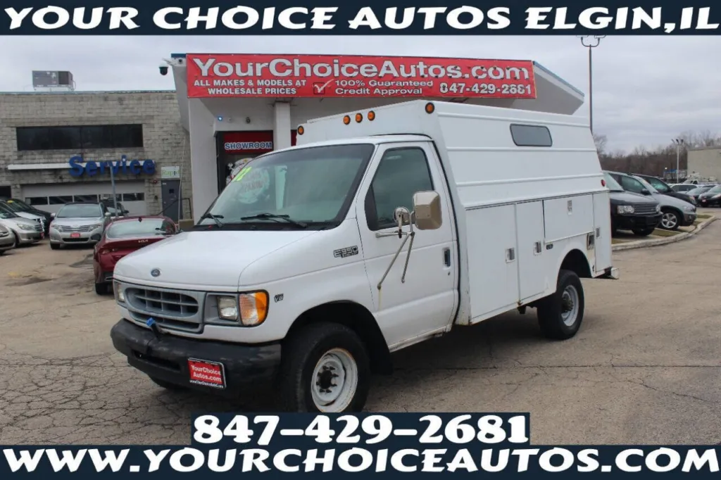 Used 2002 Ford Econoline Commercial Cutaway E 350 SD 2dr