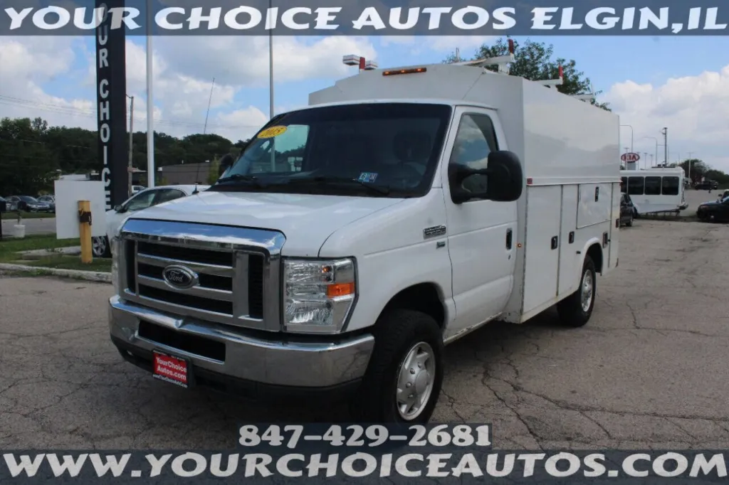 2015 Ford Econoline Commercial Cutaway E 350 SD 2dr Commercial/Cutaway/Chassis 138 176 in. WB for sale in Elgin, IL