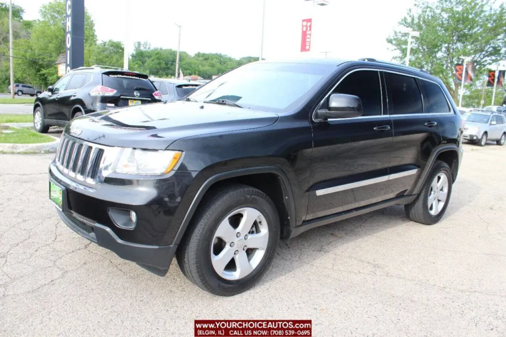 2013 Jeep Grand Cherokee Laredo for sale in Elgin, IL