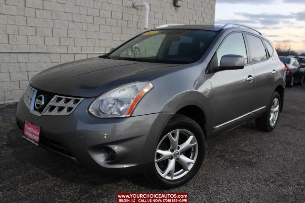 2011 Nissan Rogue SV for sale in Elgin, IL