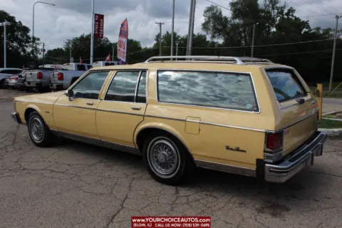 Another view of 1986 Oldsmobile Custom Cruiser Base 4dr Wagon for sale in Elgin, IL at Your Choice Autos - Elgin