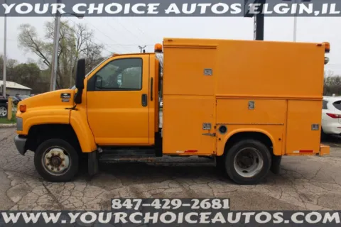 Photos of 2006 Chevrolet CC4500 4X2 2dr Regular Cab 128 224 in. WB for sale in Elgin, IL at Your Choice Autos - Elgin