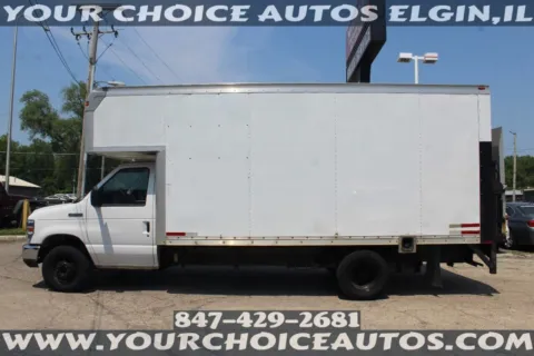 Photos of 2017 Ford E-Series Cutaway E 450 SD 2dr Commercial/Cutaway/Chassis 138 176 in. WB for sale in Elgin, IL at Your Choice Autos - Elgin