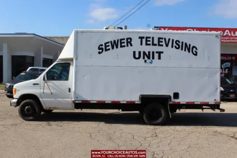 Photos of 1997 Ford E-Series E 350 2dr Commercial/Cutaway/Chassis for sale in Elgin, IL at Your Choice Autos - Elgin